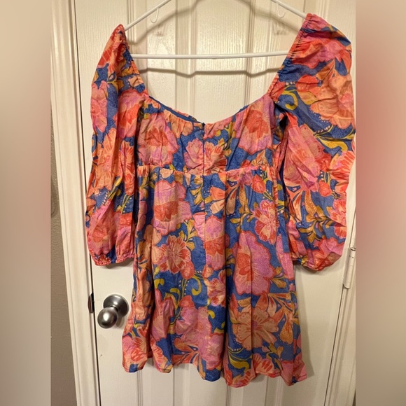 Olivaceous size small floral summery mini dress. - Picture 3 of 7